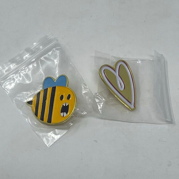 Latched Mama Pins lot of 2, Boo Bees and Heart - Picture 9 of 9